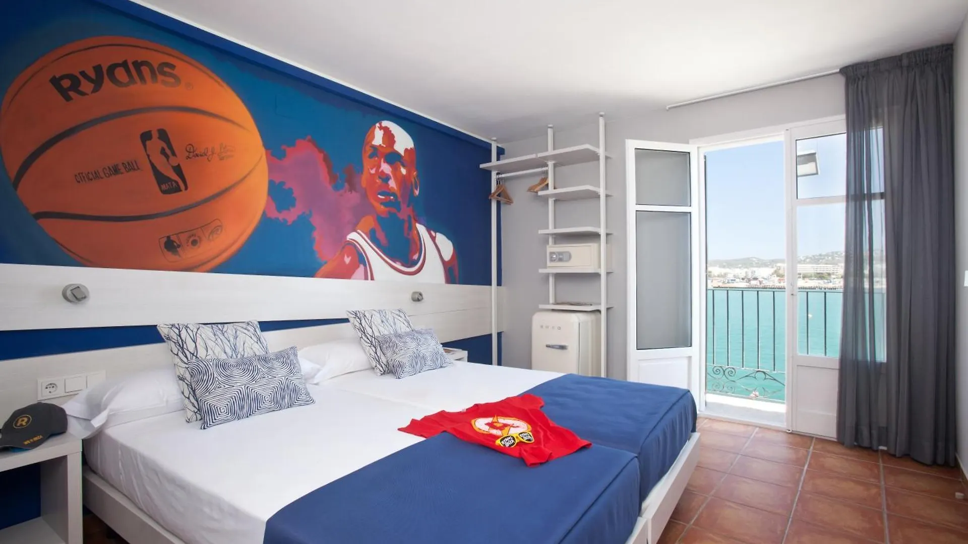 Hotel Ryans La Marina (Adults Only) Ibiza España