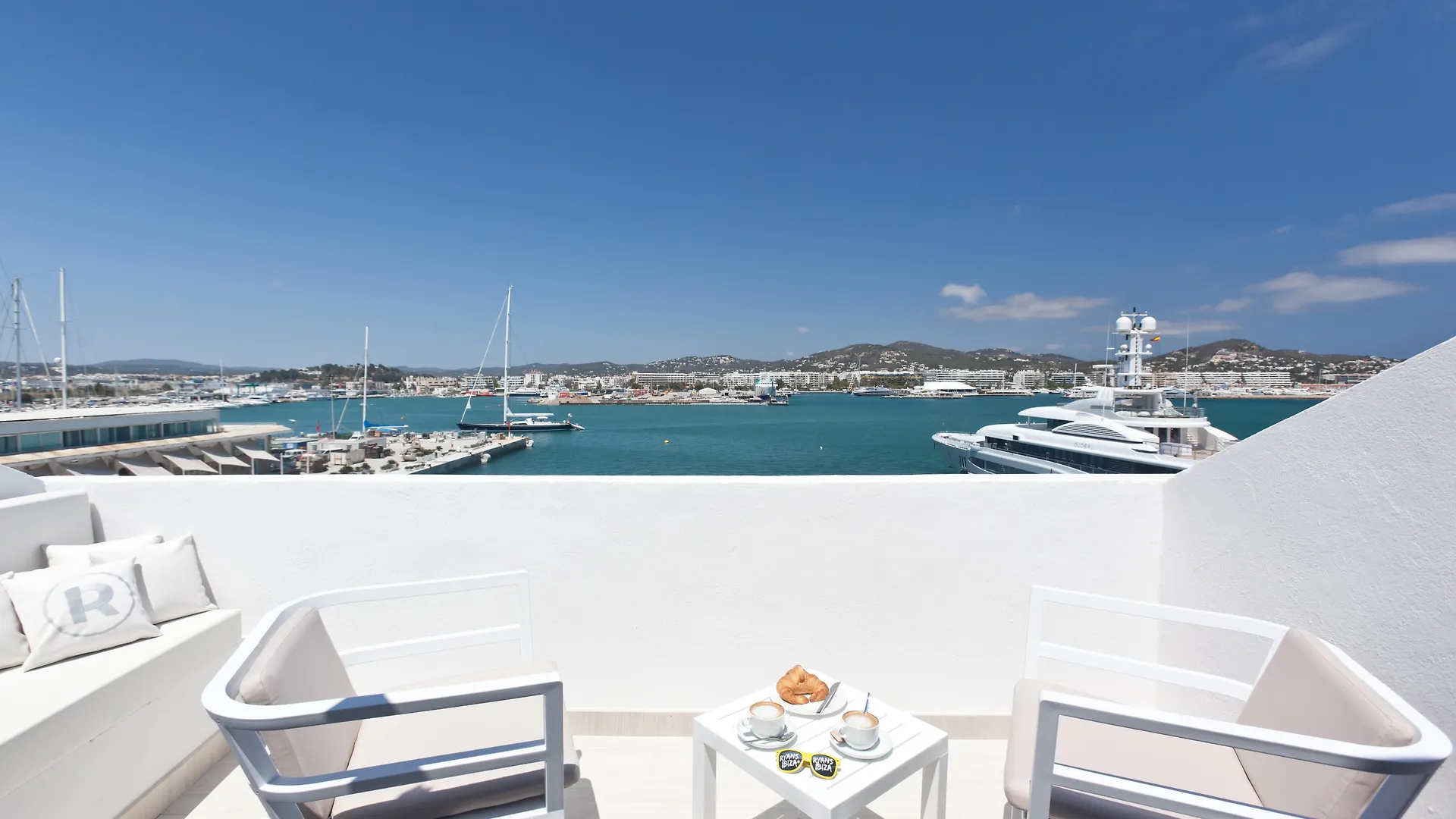 Ryans La Marina (Adults Only) Hotel Ibiza Town