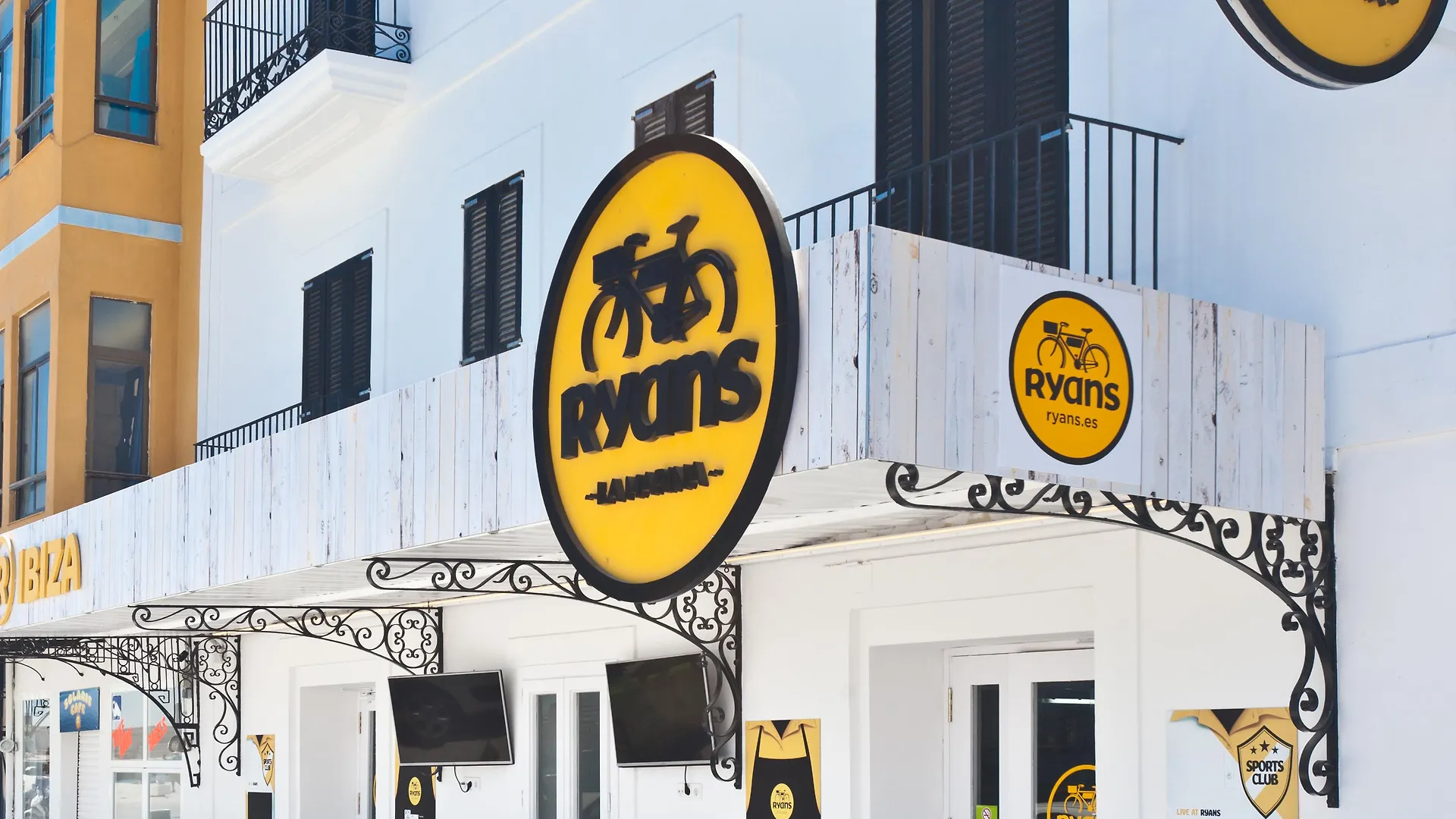 Ryans La Marina (Adults Only) Hotel Ibiza Town
