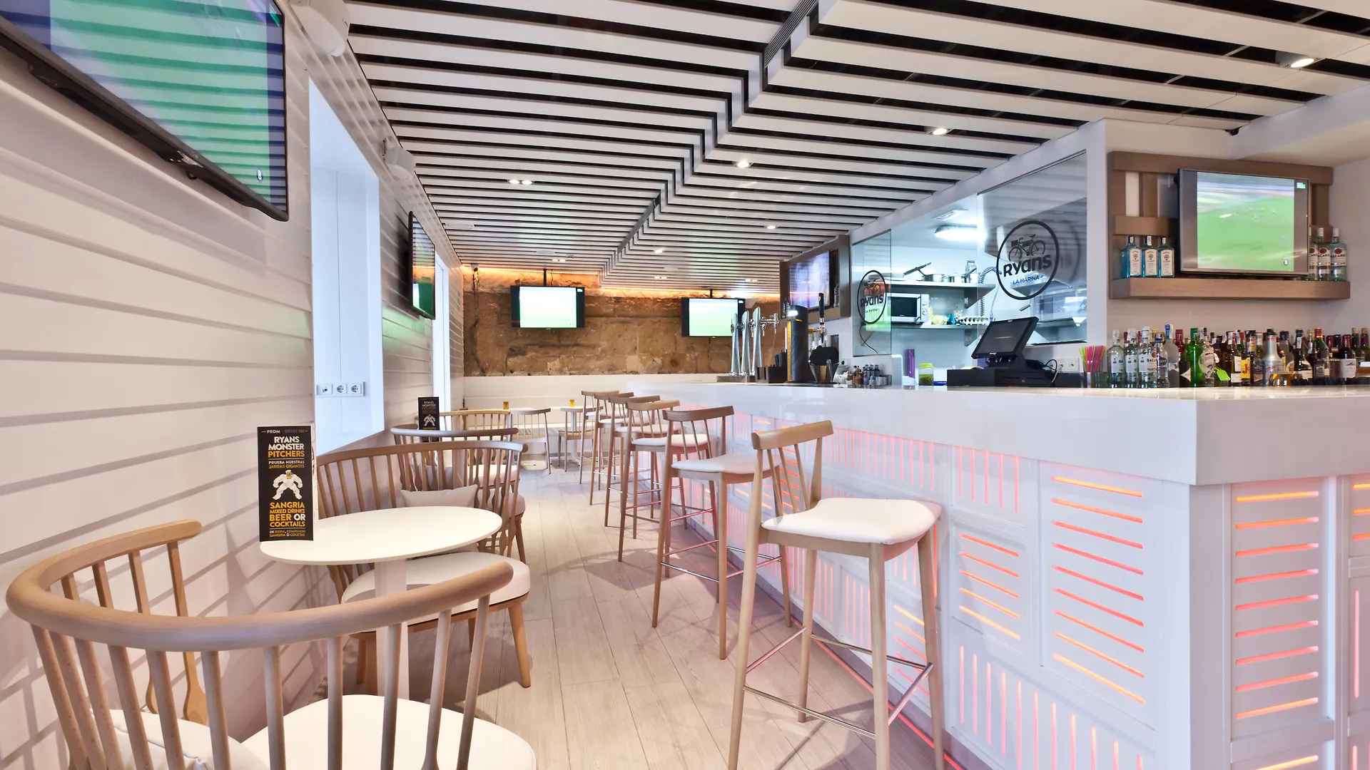 Ryans La Marina (Adults Only) Hotel Ibiza Town