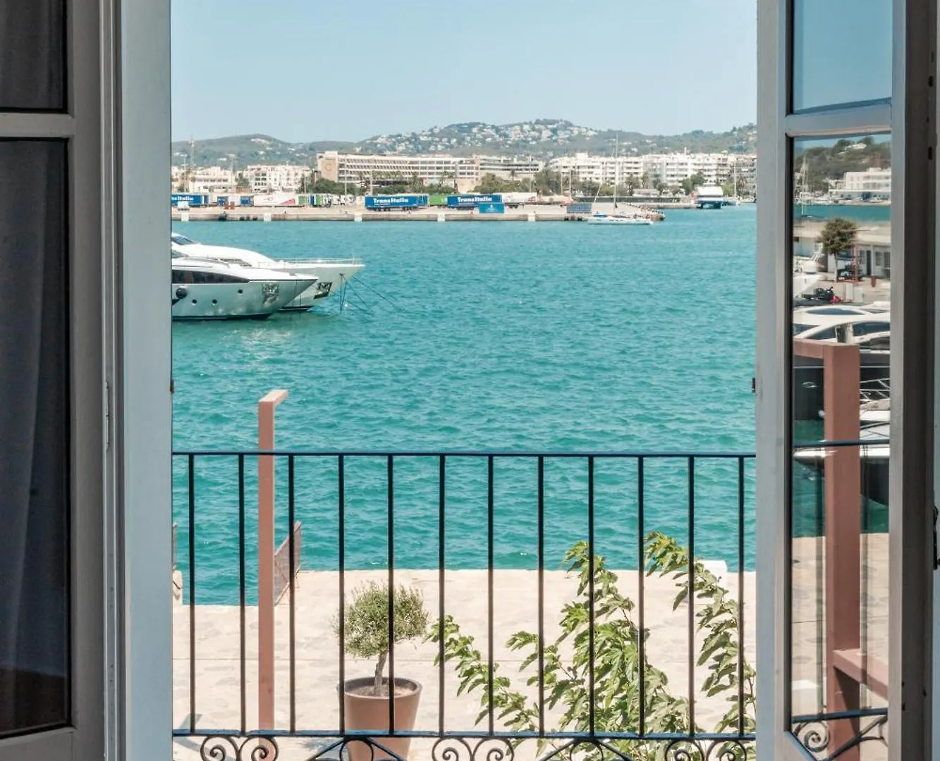 Ryans La Marina (Adults Only) Hotel Ibiza Town 3*,  Spain
