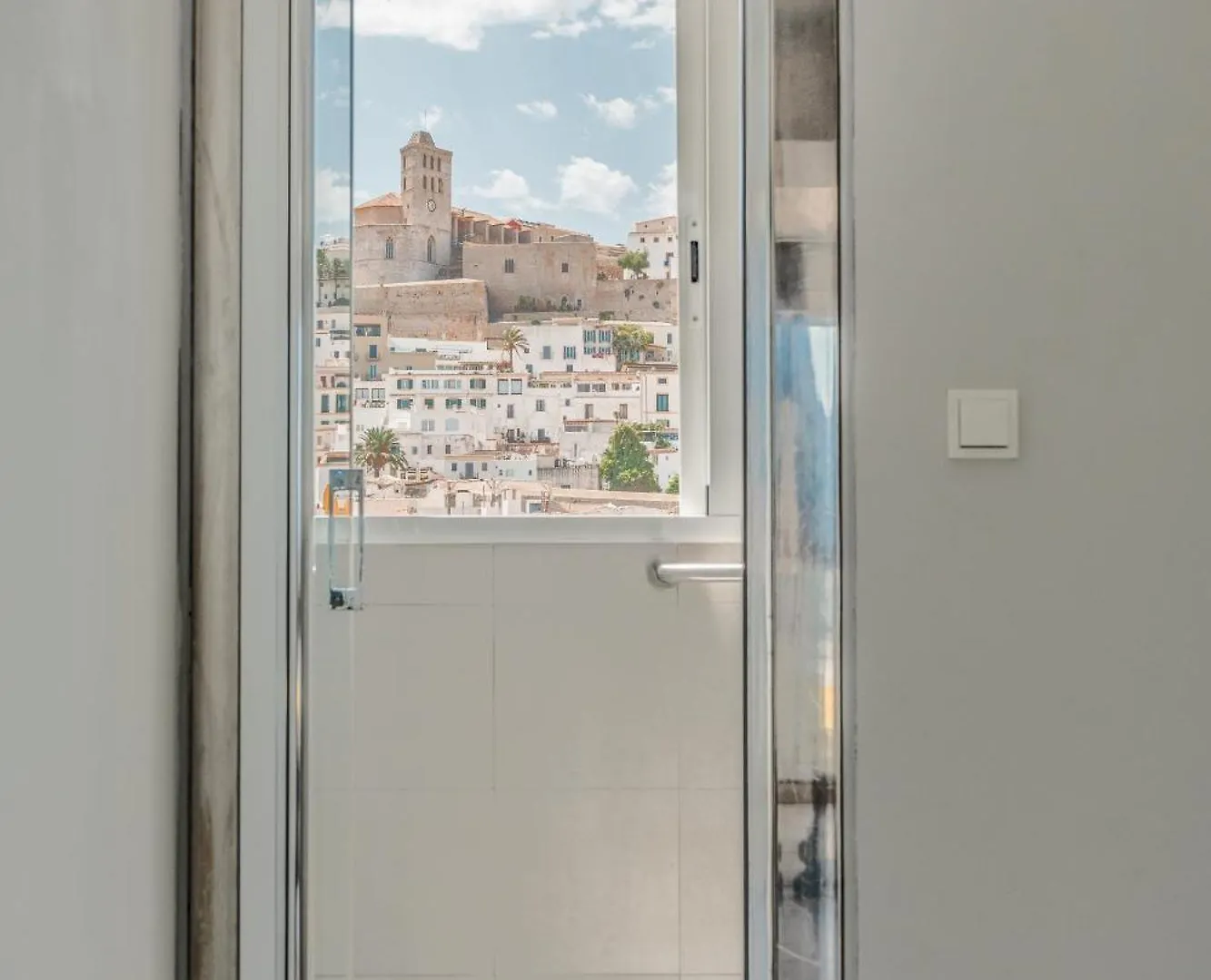 Ryans La Marina (Adults Only) Hotel Ibiza Town