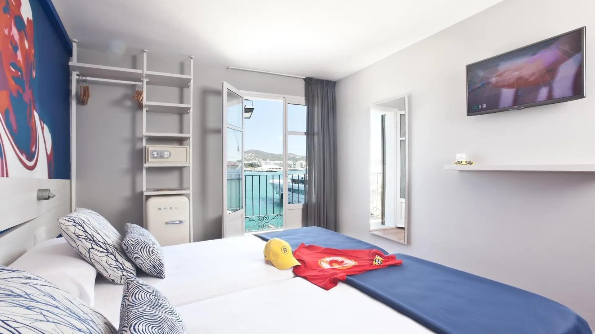 Ryans La Marina (Adults Only) Hotel Ibiza Town